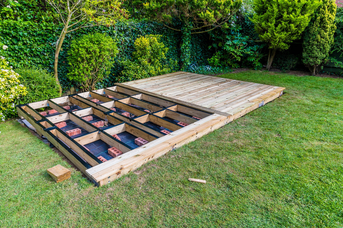 Timbre Decking Frame Timber Decking | Boards, Balustrading & Accessories | Nottage Timber ...